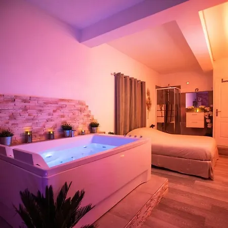 And La Perla Bianca Grabels