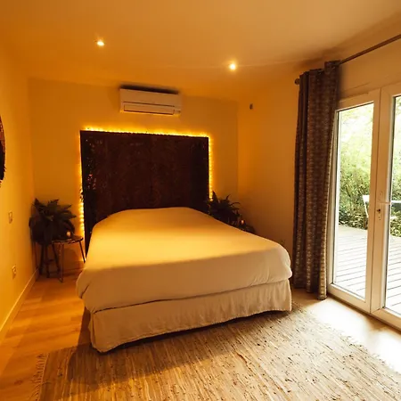 And La Perla Bianca Bed & Breakfast Grabels
