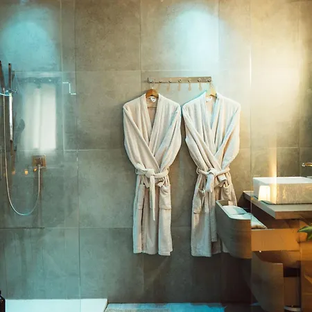 Bed & Breakfast And La Perla Bianca 4*