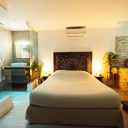 And La Perla Bianca Bed & Breakfast Grabels