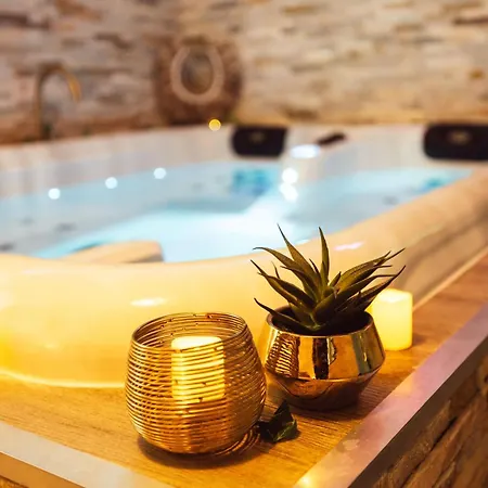 And La Perla Bianca Bed & Breakfast *