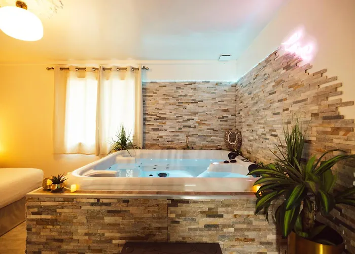 And La Perla Bianca Alojamento de Acomodação e Pequeno-almoço 4*